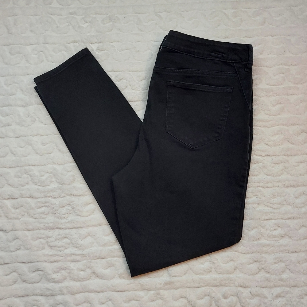 Chico's Black Denim Platinum Jeggings 12 (Chico's 2)
